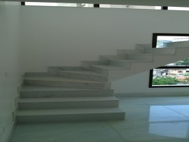 Floor and Stair - White Marble - Belo Horizonte/MG